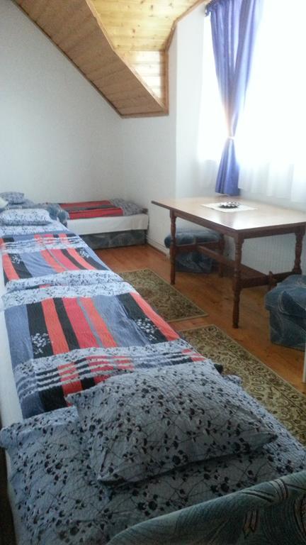 Csokonai Guesthouse Zamárdi Habitación foto